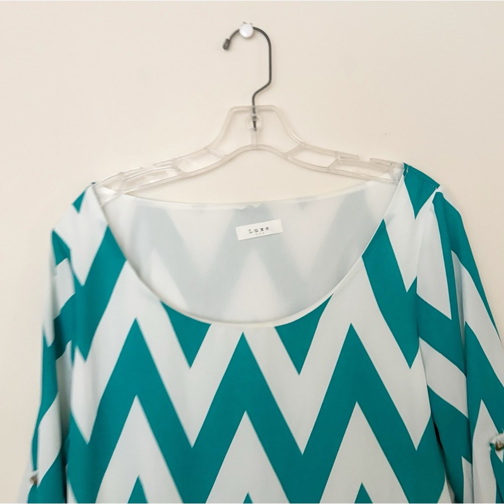 Luxe Womens Dress Chevron‎ Roll Sleeve Scoop Neck Midi Size Large - Picture 2 of 6